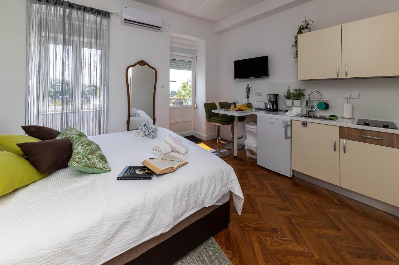 Apartmani Kaiserin تْسْغيكفانِتْسا المظهر الخارجي الصورة