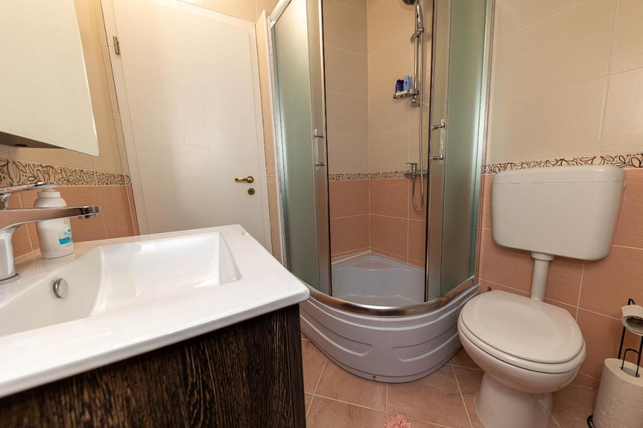 Apartmani Kaiserin تْسْغيكفانِتْسا المظهر الخارجي الصورة
